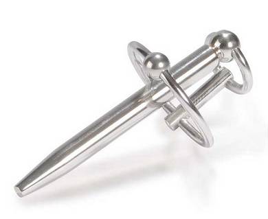 Titus: Penis Stab Eichelring