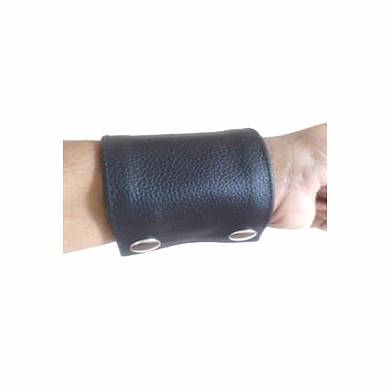 gayrado-leather-wrist-band-black