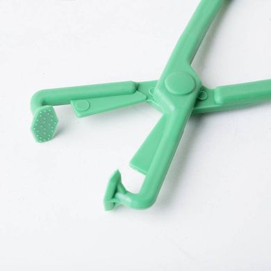 green-tube-clamps-on-chain