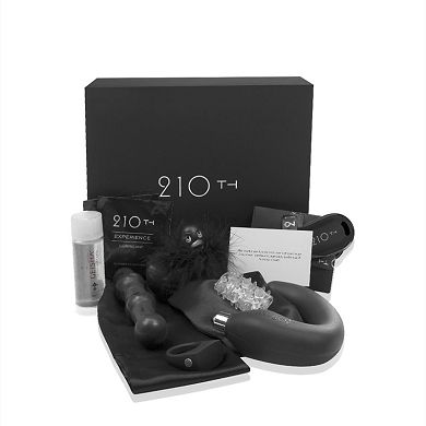 210th_erotic_box_pride