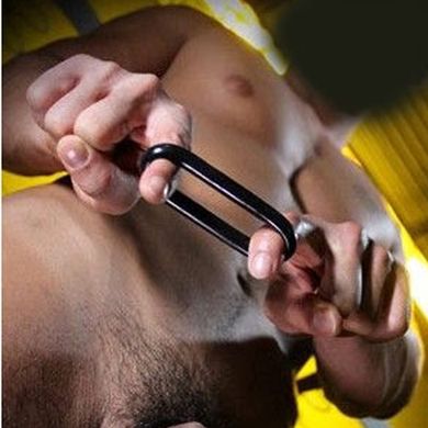 TV bulging cockring