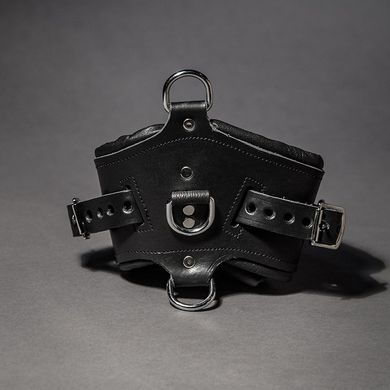 fetters-leather-handlock