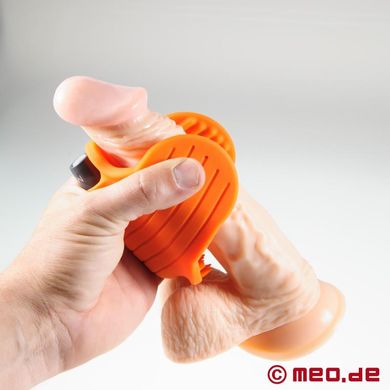 Masturbator- Vibrating Stroker