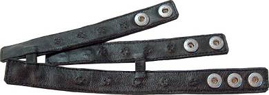 Dreifacher Mr. B Cockstrap in S: Inklusive feiner Nadeln