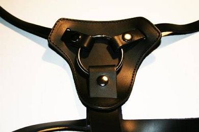 Bondage - Leder Strapon - Umschnall Slip - Ring Ø:ca45mm - Schwarz - (1 x 1Stü