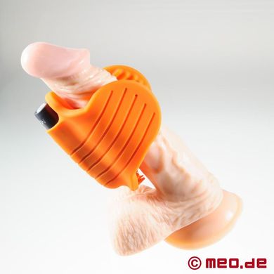 masturbator-vibrating-stroker