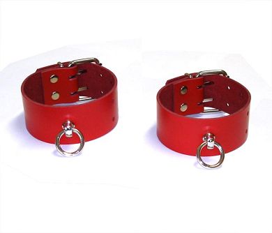 Leder Handfessel mit Ring der O - SIMPLE - breit ROT