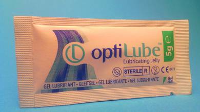 optiLube steriles Gleitgel wasserlöslich im 5 Gramm Beutel medizi. Gleitgel