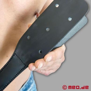 hurtme-lederklatsche-doppel-slapper-nestor