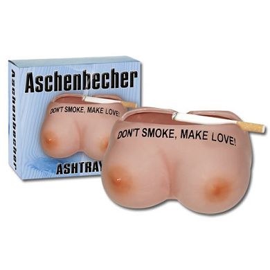 Busen-Aschenbecher
