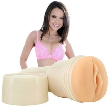 fleshlight-masturbator-dillon-harper-vaginal