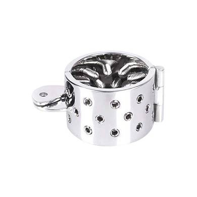 Penisring aus Metall mit verstellbaren Spikes