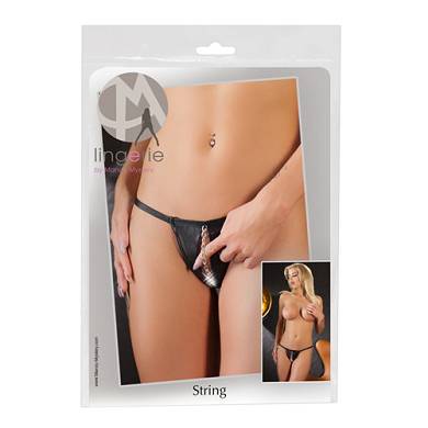 Schwarzer String im Wetlook Mit Kette