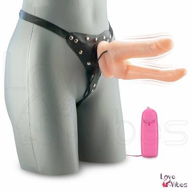Vibrierender Doppel-Strap-On