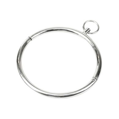 Rundes Halsband aus Metall