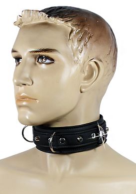 Lederhalsband aufwndig verarbeitet mit Ringen und Nieten