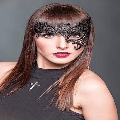 Asymmetrische Maske aus Spitze