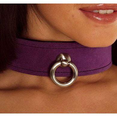 leder_halsband_mit_ring_der_o_-_violett