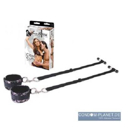LUX FETISH Closet Cuffs black