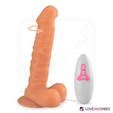 Dildo mit Saugfu und 10 Rotationsstufen