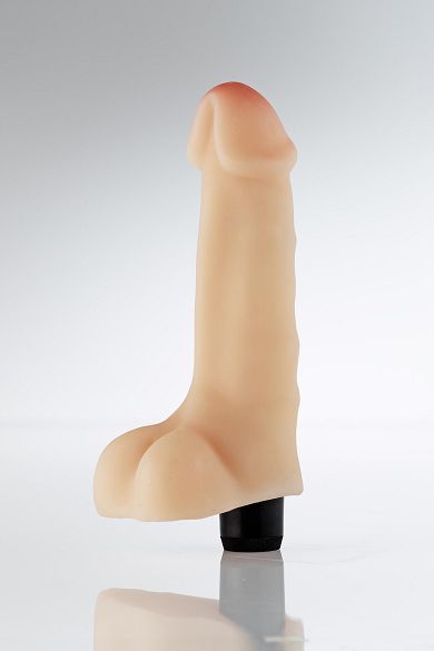 Real Feel PIPEDREAM Vibrator,