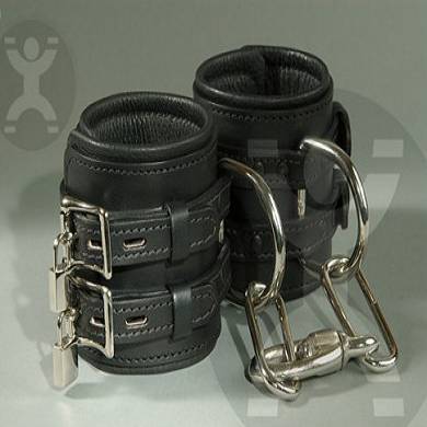 Deluxe Leder Zuchtfußfesseln