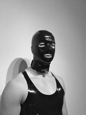 Standardmaske mit Halsband