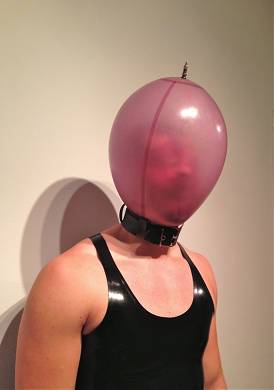 latexmaske-zum-aufblasen