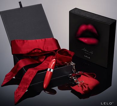 LELO ADORE ME