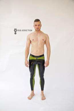 Sporthose mit farbigem Innenbeinsattel