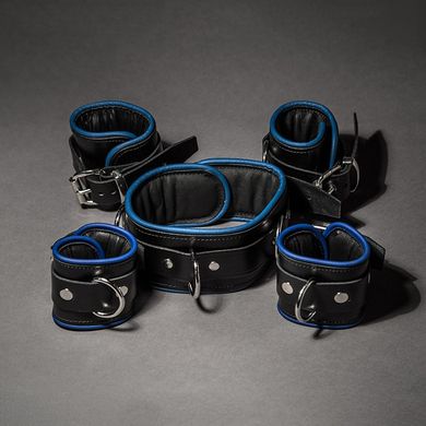 piped-leather-restraint-set