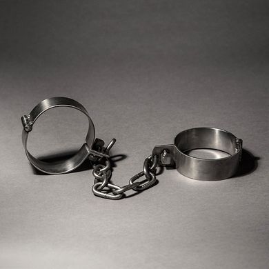 ankle-manacles