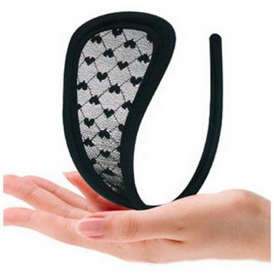 C-String Schwarz mit Herzchen