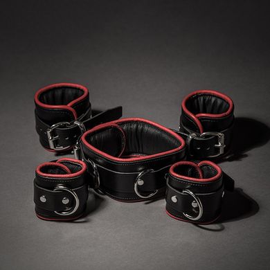 piped-leather-restraint-set