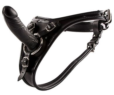 Leder Strap-On mit Silikon-Dildo