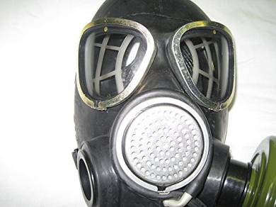 Gasmaske. NVA plus Filter. Gummiartikel. Fetisch. Halloween. Rubber. Fasching. Karneval