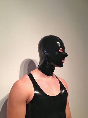 standardmaske-aus-latex