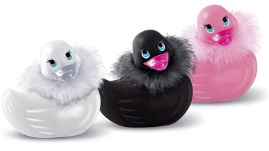 i-rub-my-duckie-paris-rose-travel-size