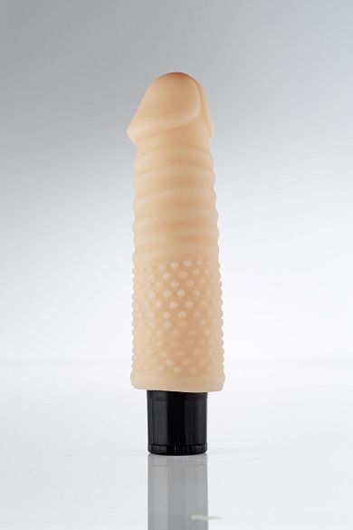 Real Feel PIPEDREAM Vibrator, 
