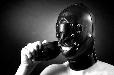 Leder Maske mit Knebel, geschlossen