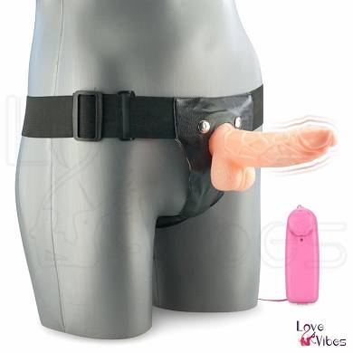 Hohler Umschnallvibrator mit Hoden