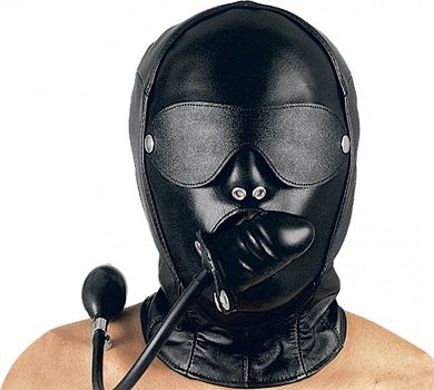 Leder Total Maske mit Pumpdildo