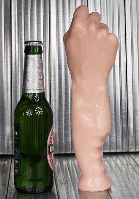 28 x 8,5 cm Basix Rubber Fistarm flesh