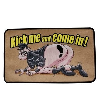 Fumatte Kick me and come in!