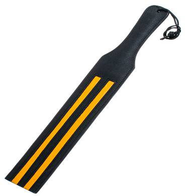 schwarze-lederklatsche-mit-gelben-streifen