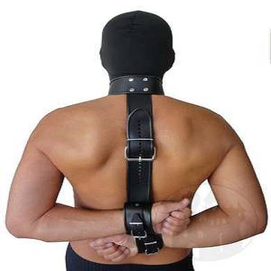 leder-halsband-m-gurt--handfessel