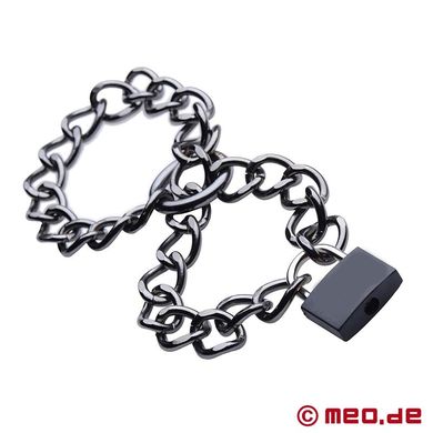 macho-halsband-bondage-fessel