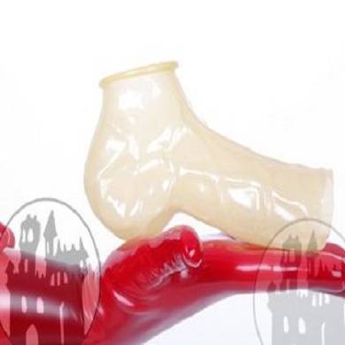 latex-penishlle-mit-hodensack-offen