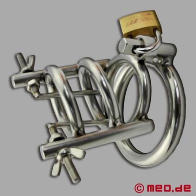 peniskaumlfig_mit_hodenring_und_harnroumlhrensprei