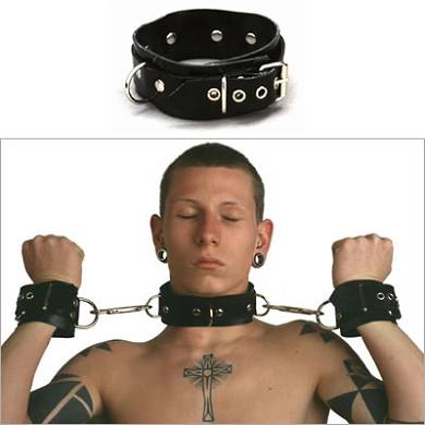 latex-halsband-mit-3-d-ringen